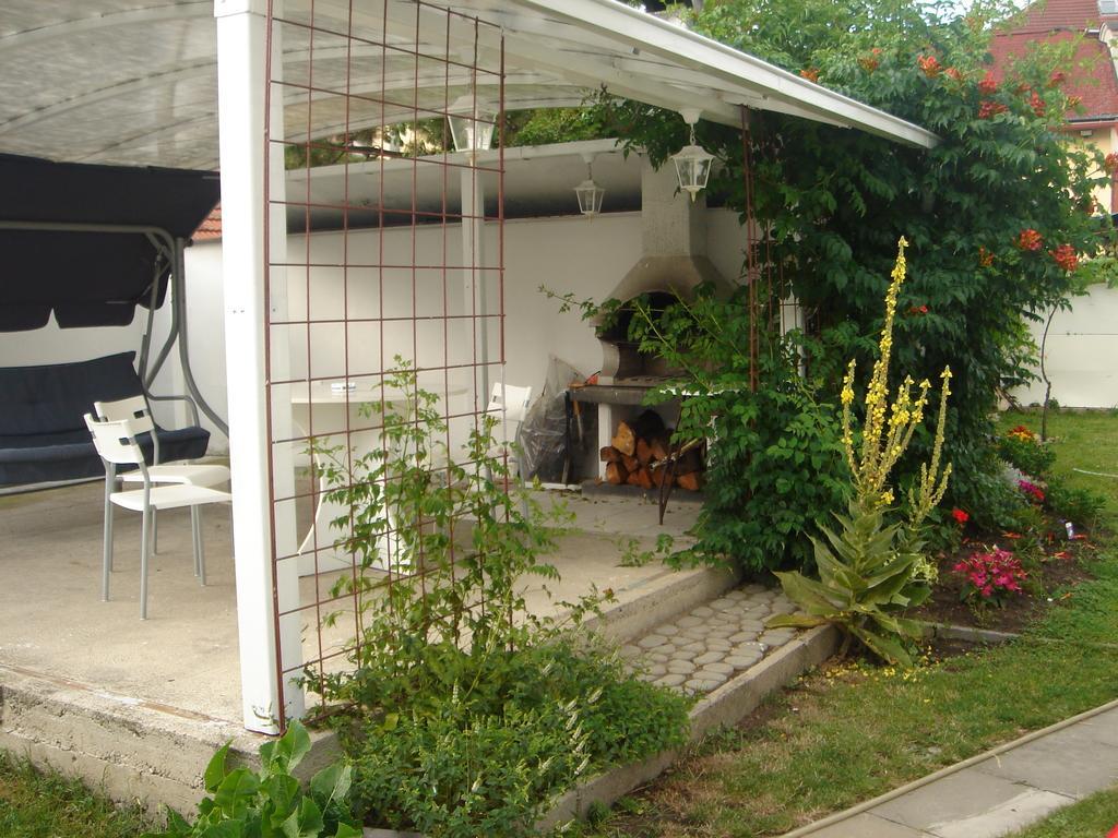 Apartmán Dům V Podzámčí Mělník Exteriér fotografie